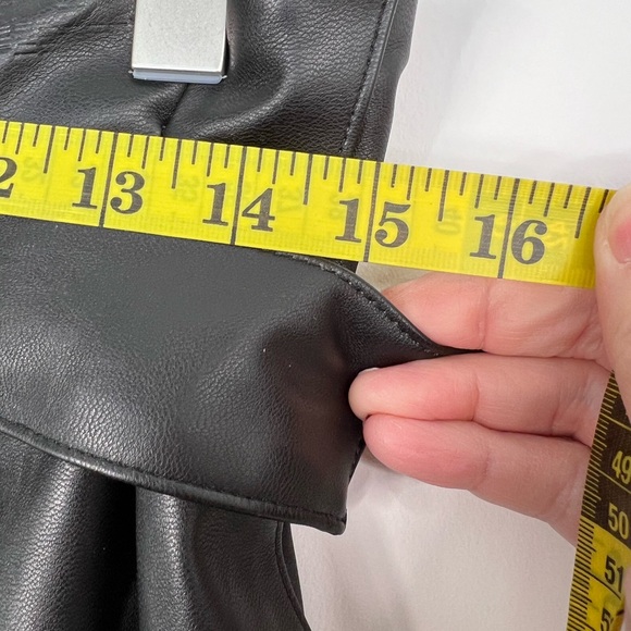 H&M, Size:6, Black Paperbag Vegan Leather, High Rise Tapered Leg Pants, EUC! - Picture 11 of 13